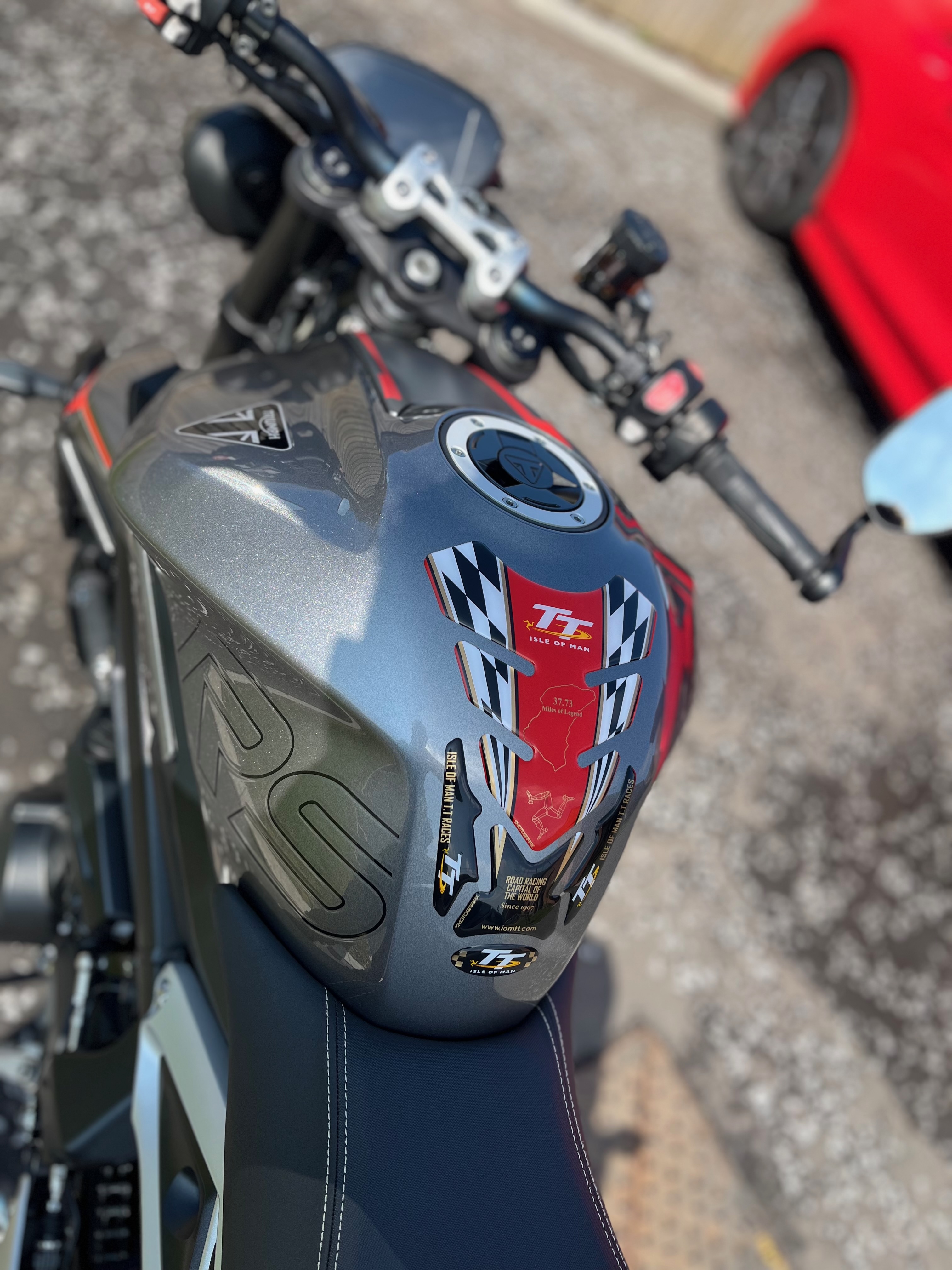 Gary Lucking vehicle detail